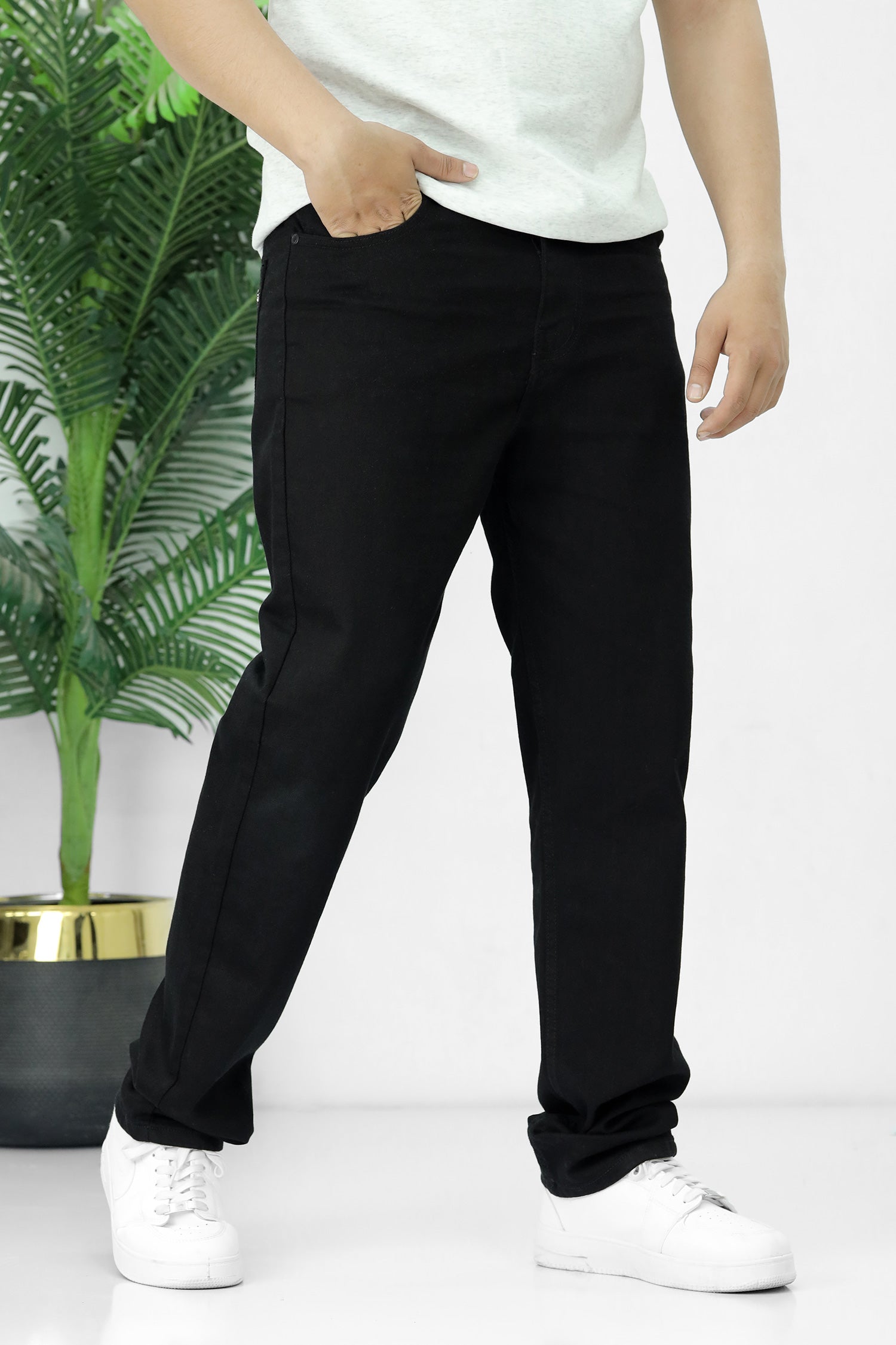 Relaxed Fit Denim Slim-Fit Jeans In Black