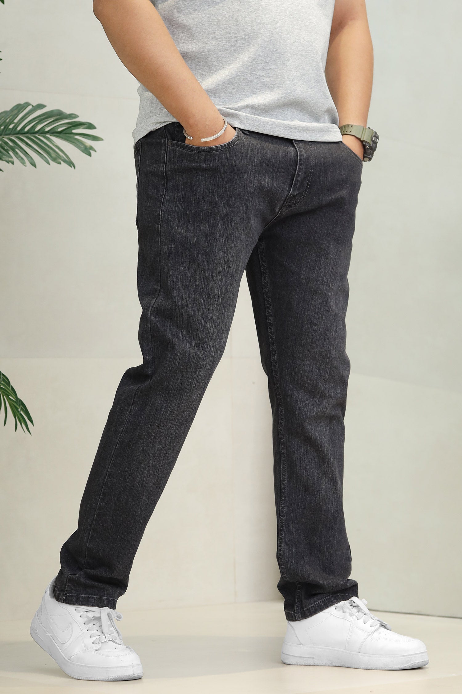 Smart-Fit Denim Jean In Charcoal