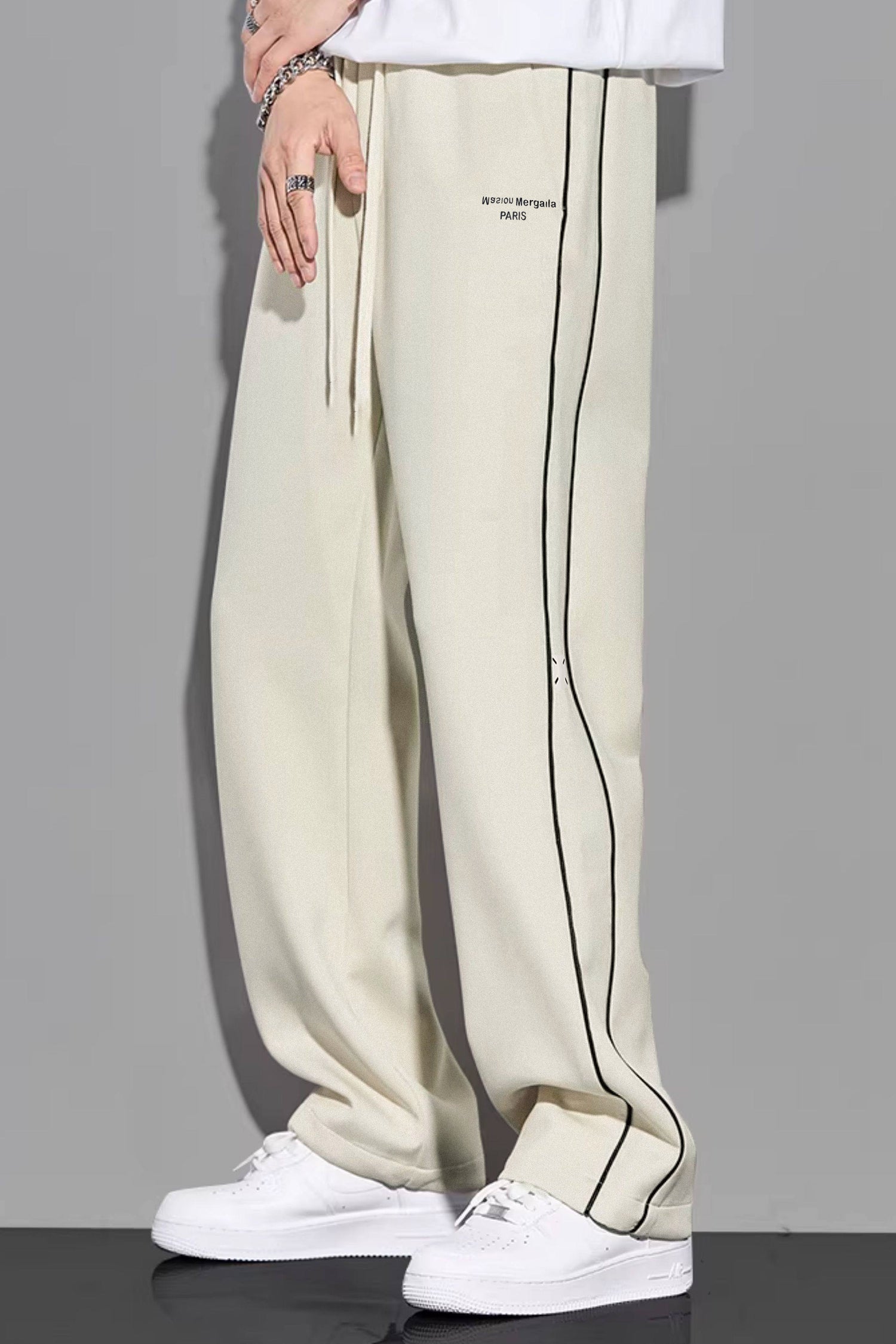 Piping Detailing Loose Bottom Trouser
