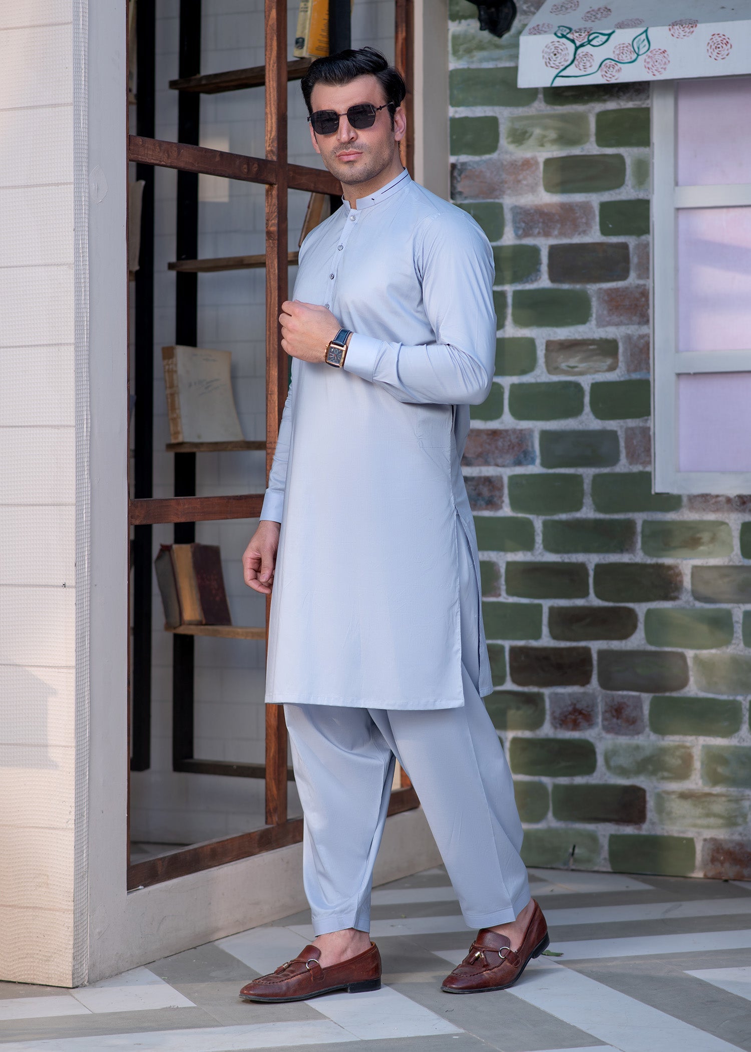 Light Blue Men’s Designer Shalwar Kameez with Minimalist Stitched Ban
