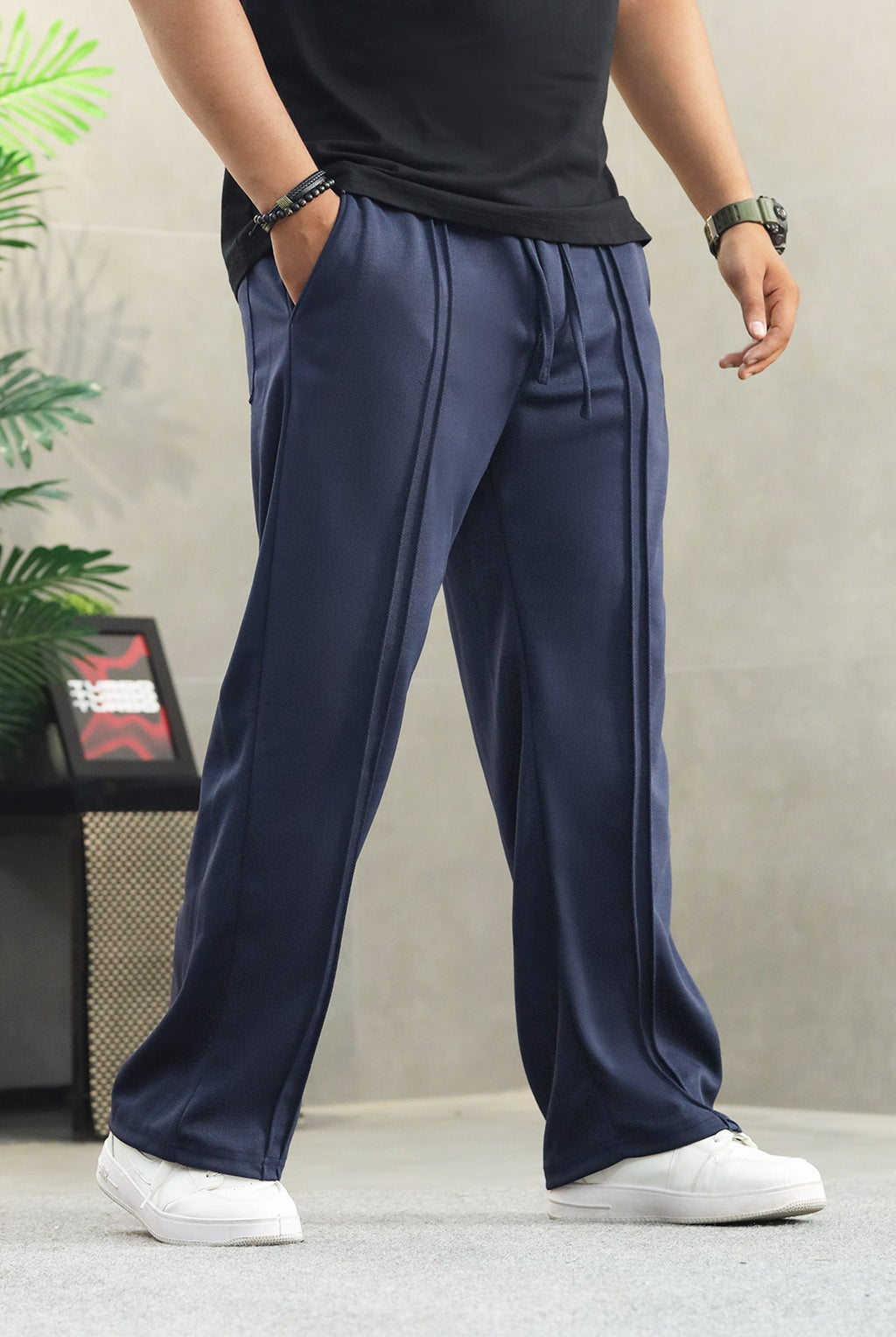 Previous Next  Skip to product information PreviousNext 30% off     Turbo Poplin Front-Double Line Trouser