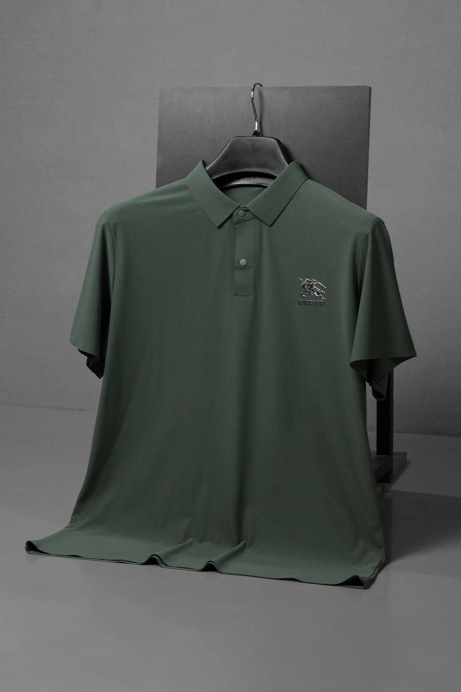 PreviousNext 30% off Burbry Modern Fit Performance Imp Dry-Fit Polo